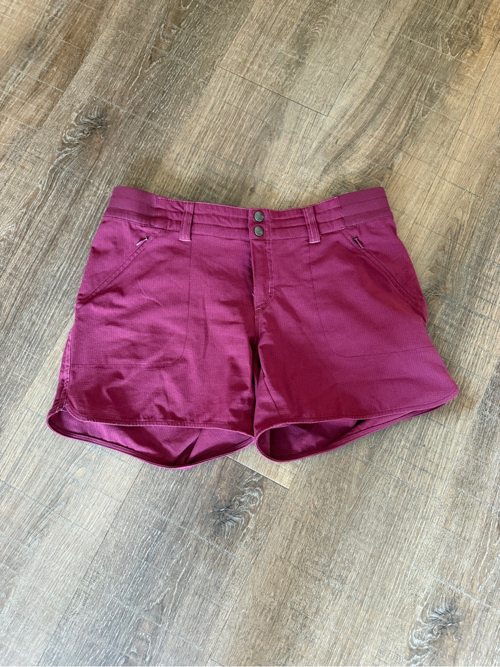 Kohl Women’s Maroon Active Shorts - Casual High-Rise Style